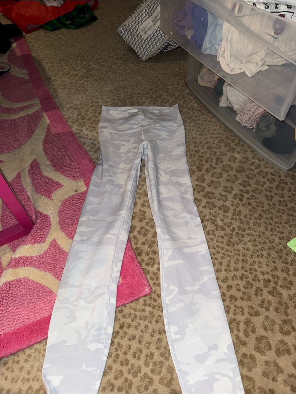 lululemon athletica Girls' Light Gray Camo Leggings